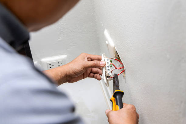 Best Affordable Emergency Electrician  in Attla, AL